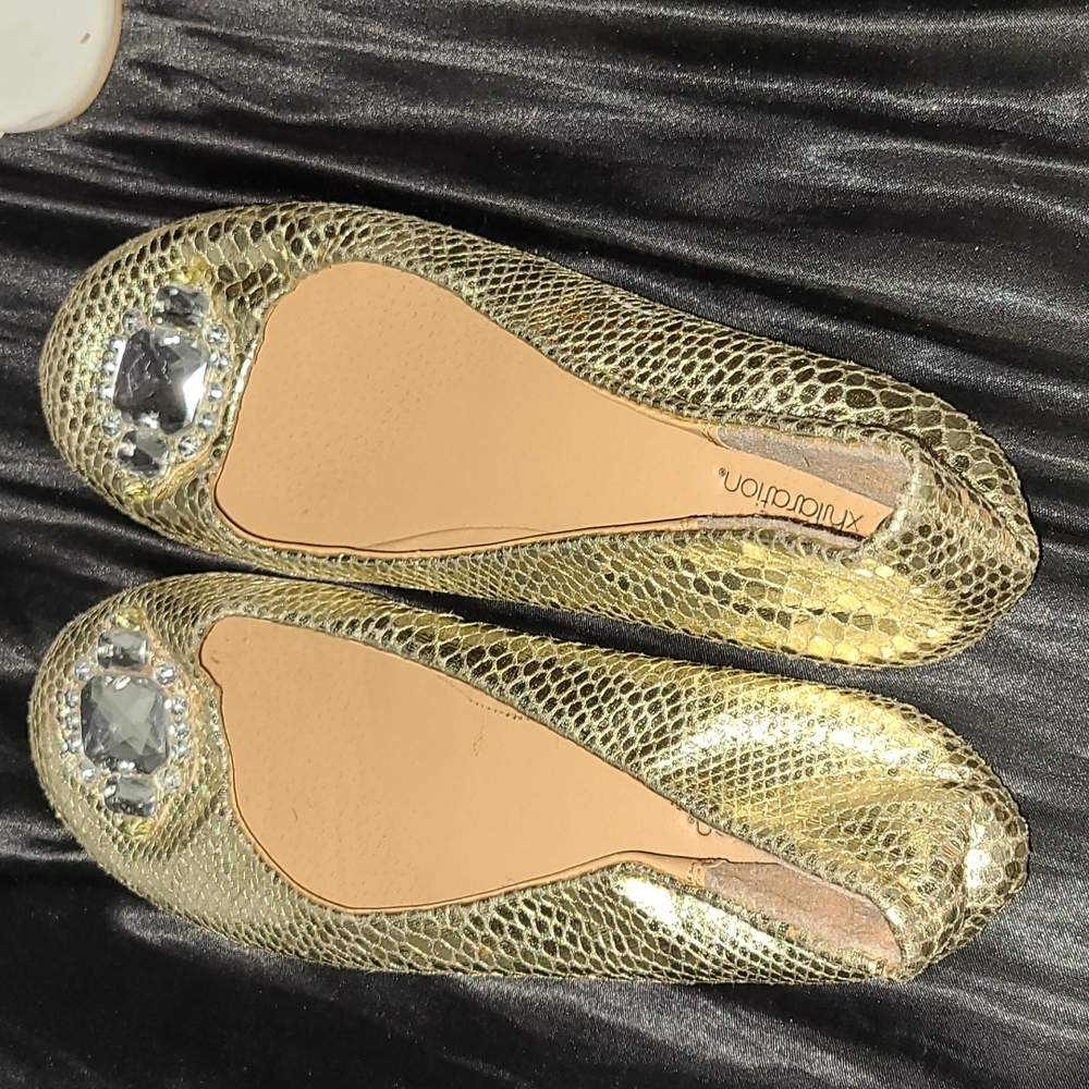Gold dress shoes